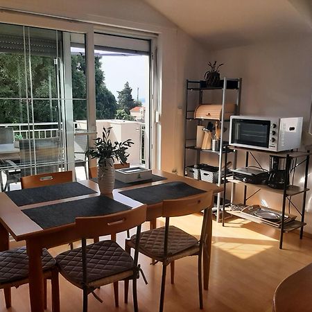 Apartments Luna Sveti Filip i Jakov Ngoại thất bức ảnh