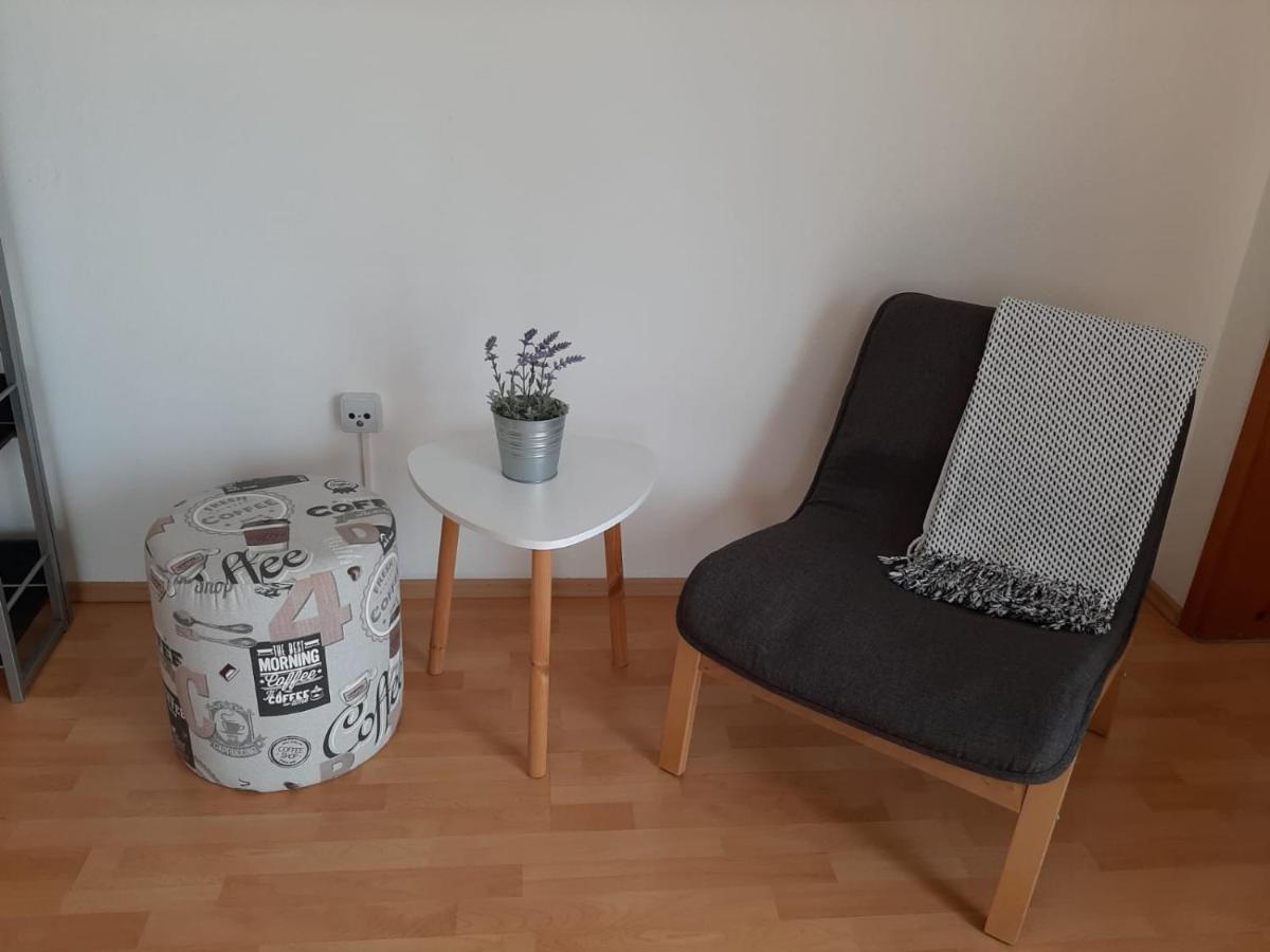 Apartments Luna Sveti Filip i Jakov Ngoại thất bức ảnh