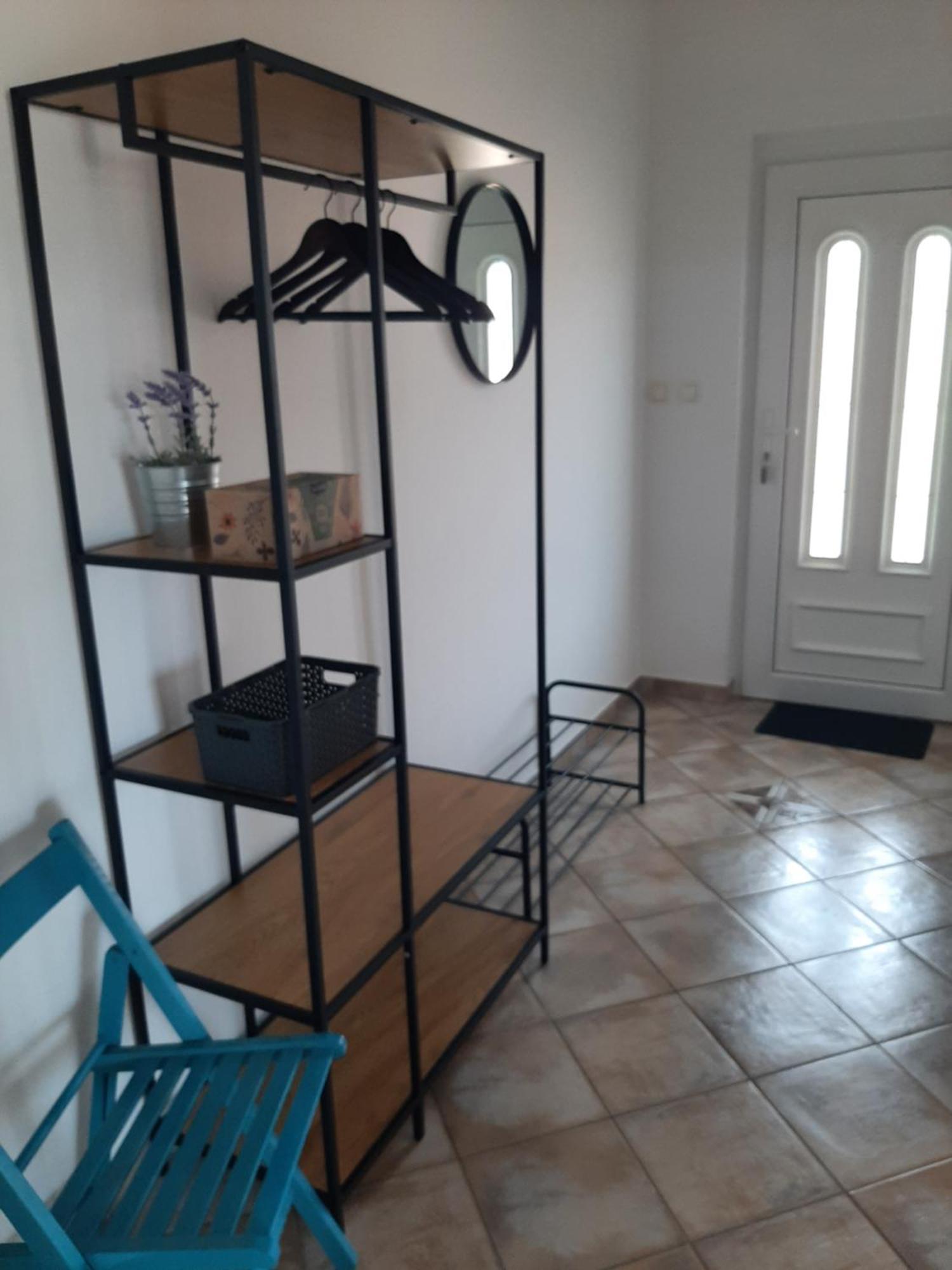 Apartments Luna Sveti Filip i Jakov Ngoại thất bức ảnh