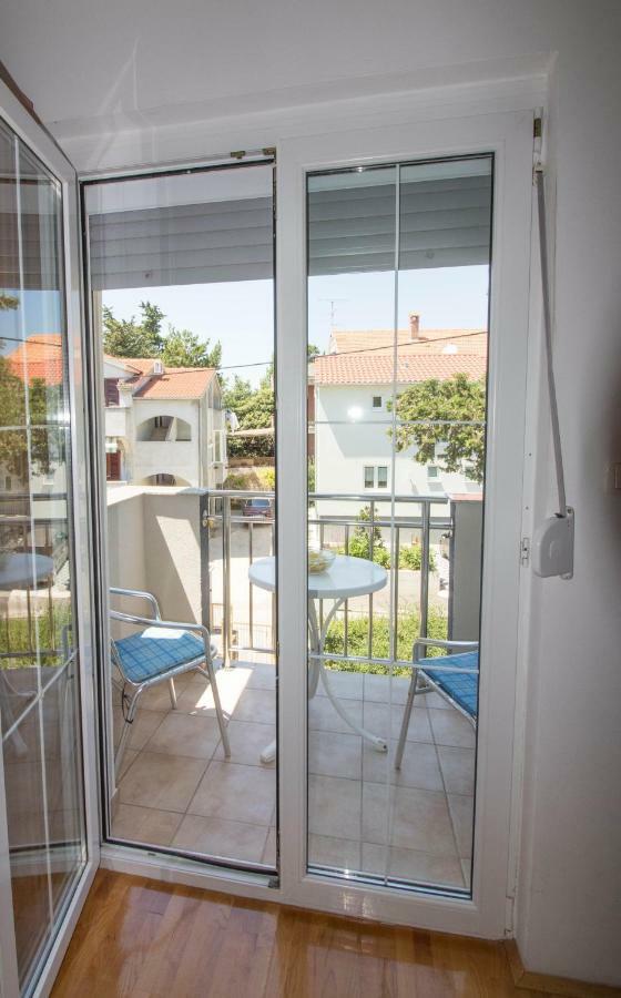 Apartments Luna Sveti Filip i Jakov Ngoại thất bức ảnh